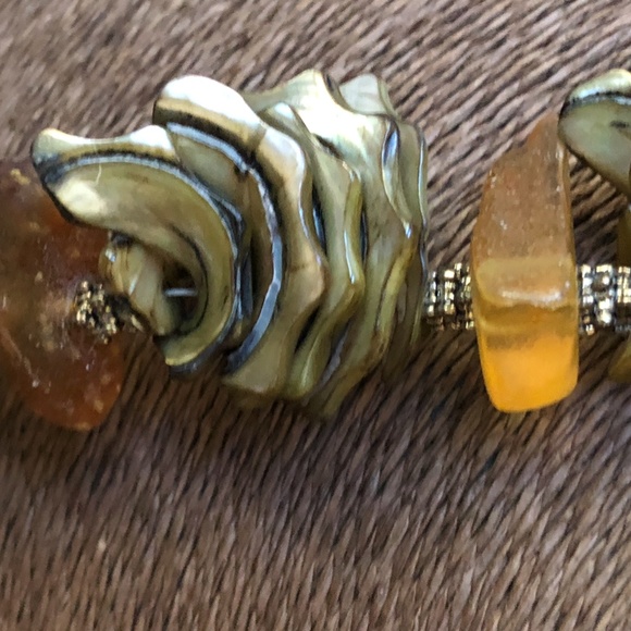 Gorgeous amber shell necklace designer show stoppe - Picture 8 of 10